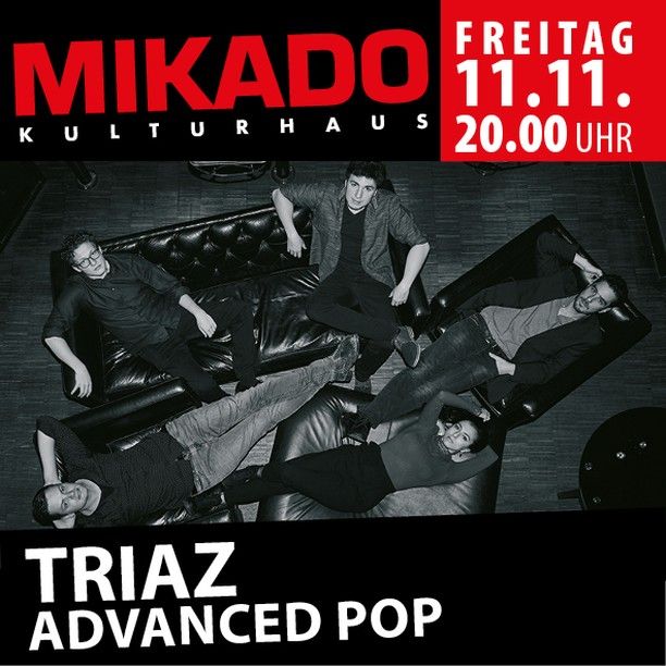 TRIAZ Advanced Pop Mit ihrem im Januar 2019 erschienenen Album „Bring Me Everything” feierte die Freiburger Band TRIAZ ihr Debüt. Mit Einflüssen aus dem Jazz, Pop und der Klassik, eingängigen Melodien und doch komplexen Arrangements, entsteht ein Genre, welches TRIAZ als Advanced Pop bezeichnet. Dabei schwebt Sängerin Florine Puluj mit ihrer sanften, jazzigen Stimme über den mächtigen Klängen der Band, die mit verschiedenen Sounds das Publikum in ihren Bann zieht. Mit ihren abwechslungsreichen Facetten, die kräftig und mitreißend, teils melancholisch und erzählerisch im lyrischen und musikalischen Sinne sind, erzeugt TRIAZ ein komplett neues harmonisches Klangerlebnis. #Konzert #Musik #Veranstaltung #Pop #Jazz #Advancedpop #Klassik